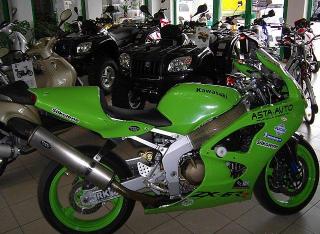 zoom in x Gebrauchtfahrzeug